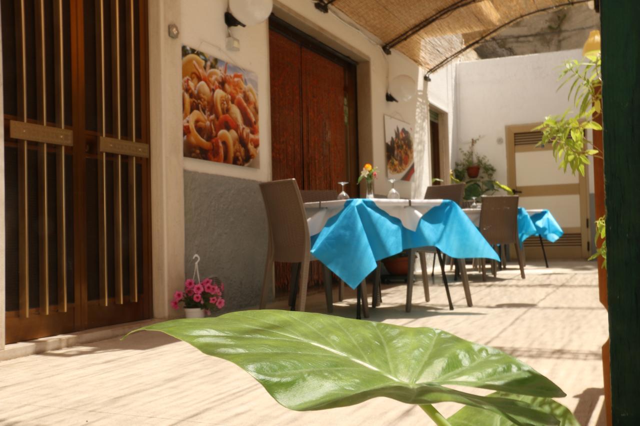 Hôtel Il Cacciatore à Peschici Extérieur photo